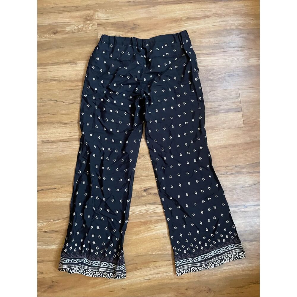 Sanctuary Womens Size 30 Pull on Straight Leg Pants Black and Tan Floral Lightwe